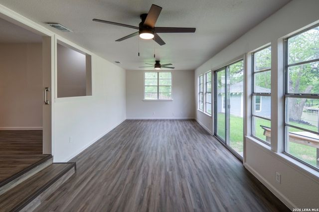 526 Cypress, Mcqueeney, TX 78123