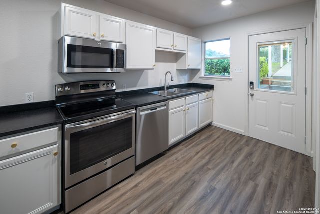 526 Cypress, Mcqueeney, TX 78123