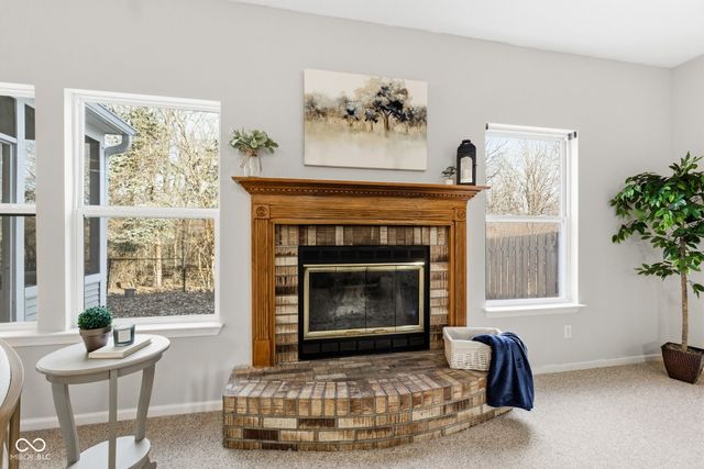 10182 Orange Blossom Trail, Fishers, IN 46038