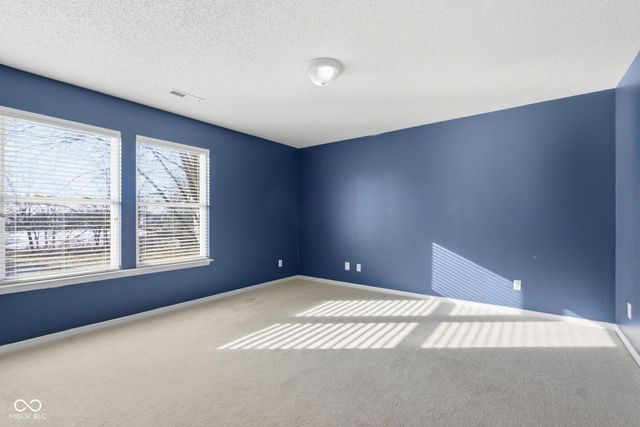 10182 Orange Blossom Trail, Fishers, IN 46038