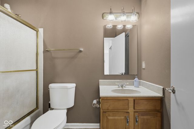 10182 Orange Blossom Trail, Fishers, IN 46038