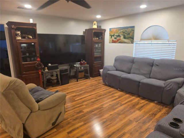 959 THOMAS ROAD, Eagle Lake, FL 33839