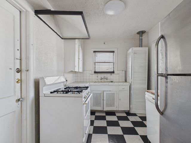 1920 Richmond Avenue 16, Houston, TX 77098