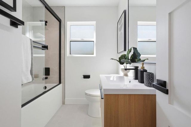 3234 Hoover Street, Redwood City, CA 94063