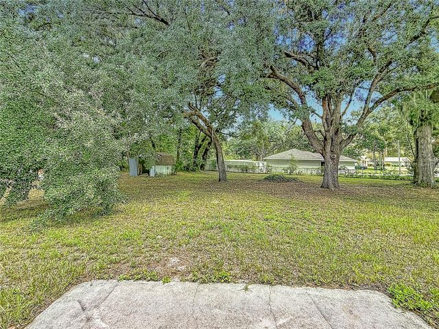 7946 JUNIPER ROAD, Ocala, FL 34480