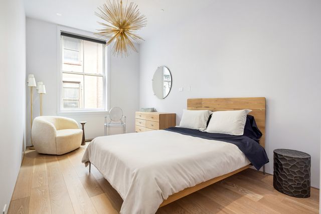 25 Mercer St Ph, New York City, NY 10013