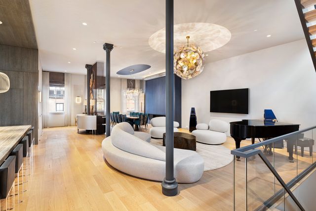 25 Mercer St Ph, New York City, NY 10013