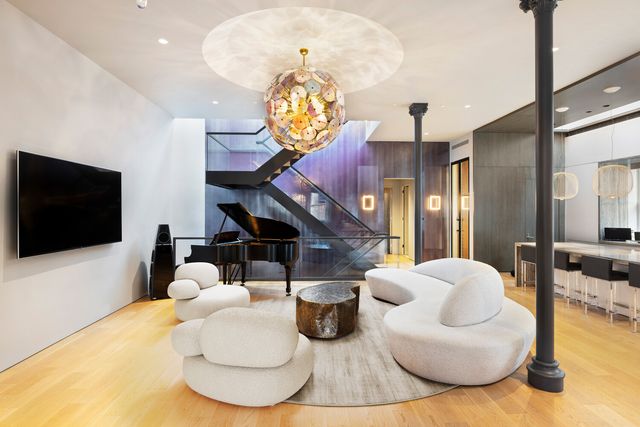 25 Mercer St Ph, New York City, NY 10013
