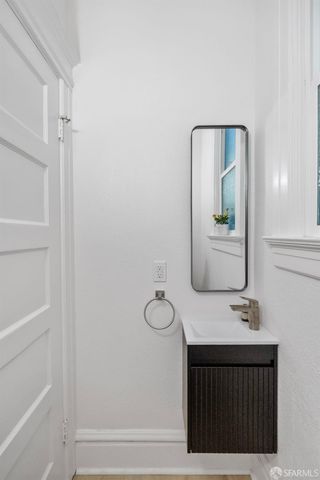 1740 Larkin Street, San Francisco, CA 94109