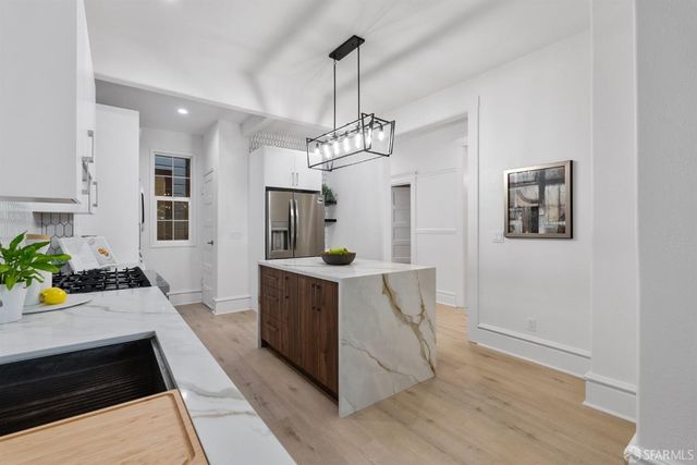 1740 Larkin Street, San Francisco, CA 94109