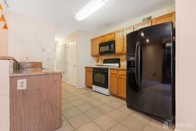 415 Plymouth Road, North Brunswick, NJ 08902