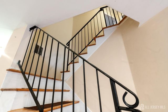 415 Plymouth Road, North Brunswick, NJ 08902