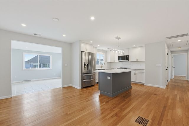 84 Scotland St, West Bridgewater, MA 02379