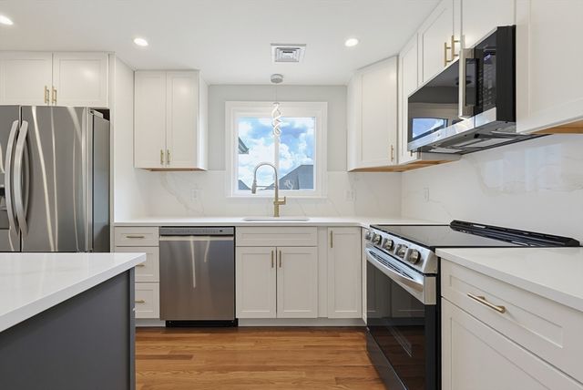 84 Scotland St, West Bridgewater, MA 02379