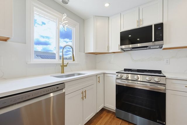 84 Scotland St, West Bridgewater, MA 02379