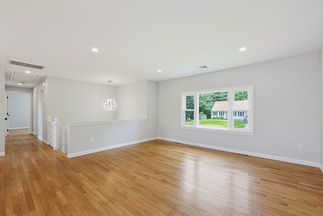 84 Scotland St, West Bridgewater, MA 02379