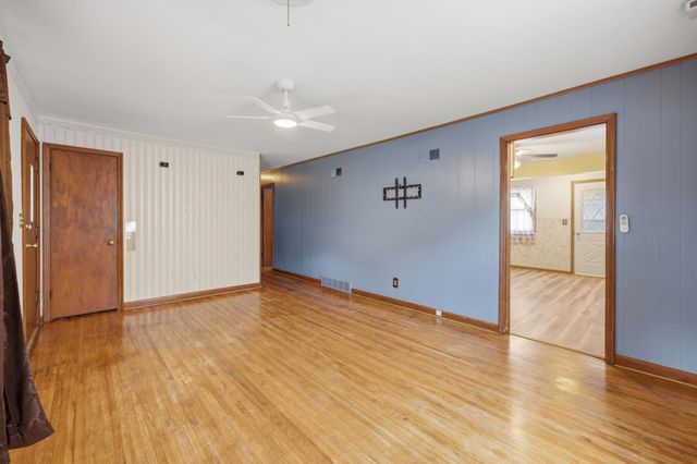6429 S Keystone St, Haysville, KS 67217