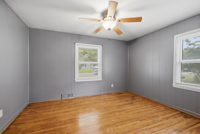 6429 S Keystone St, Haysville, KS 67217