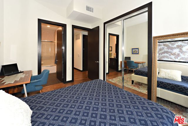 655 S Hope Street 1205, Los Angeles, CA 90017