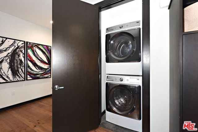 655 S Hope Street 1205, Los Angeles, CA 90017