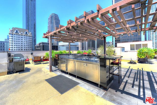 655 S Hope Street 1205, Los Angeles, CA 90017