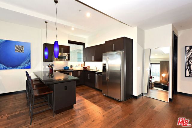 655 S Hope Street 1205, Los Angeles, CA 90017