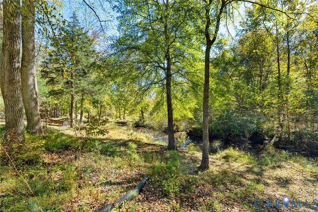 104 Petersburg Rd, Powhatan, VA 23139