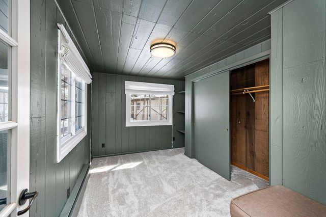 80 Oak Street, Mahtomedi, MN 55115