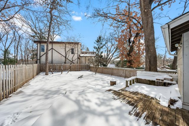 80 Oak Street, Mahtomedi, MN 55115