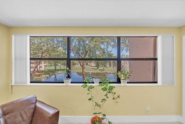 2704 NW 104th Avenue 210, Sunrise, FL 33322