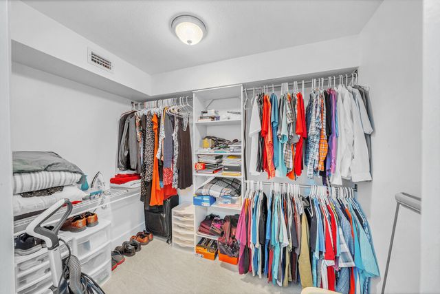 2704 NW 104th Avenue 210, Sunrise, FL 33322