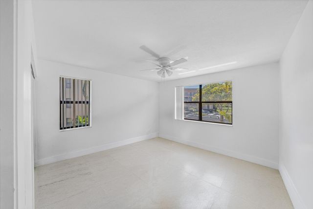 2704 NW 104th Avenue 210, Sunrise, FL 33322