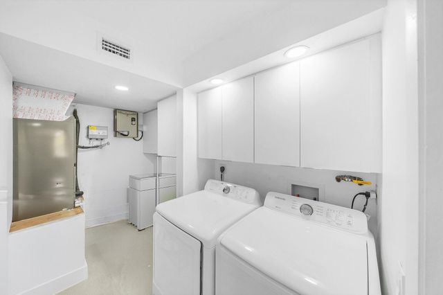 2704 NW 104th Avenue 210, Sunrise, FL 33322