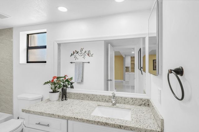 2704 NW 104th Avenue 210, Sunrise, FL 33322