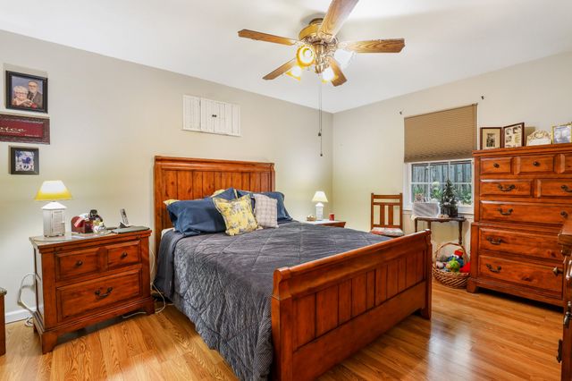 101 Pepper Grove Ave, Springfield, TN 37172