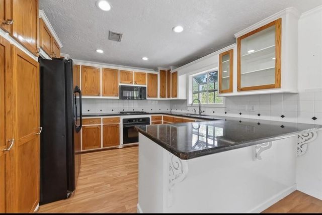 16219 Amcreek Road, Houston, TX 77068