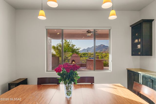 3463 E Corte Paloma Brava, Tucson, AZ 85718