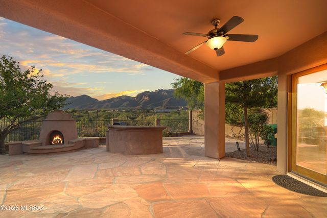 3463 E Corte Paloma Brava, Tucson, AZ 85718