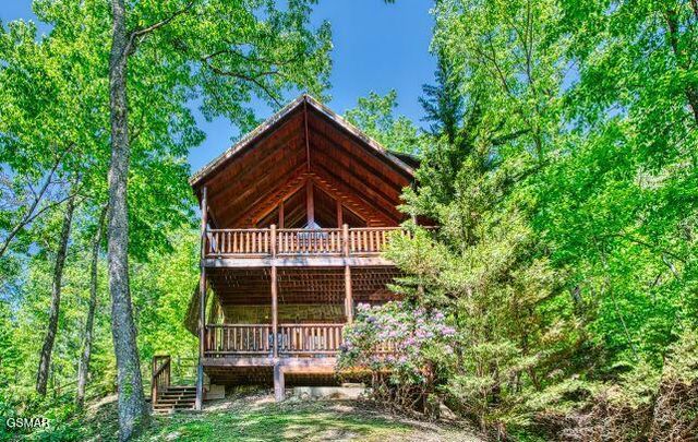 3979 Denton Court, Sevierville, TN 37862