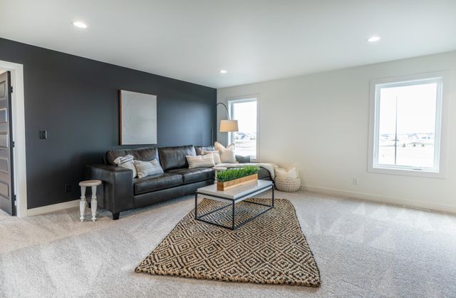 8327 59 Street S, Horace, ND 58047