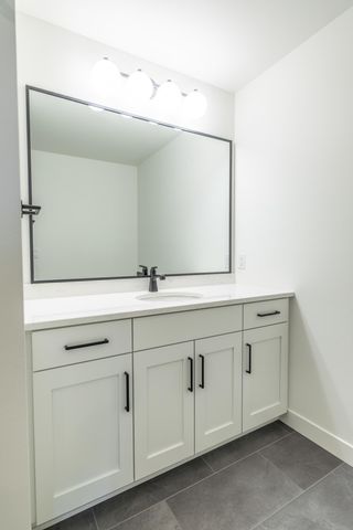 8327 59 Street S, Horace, ND 58047