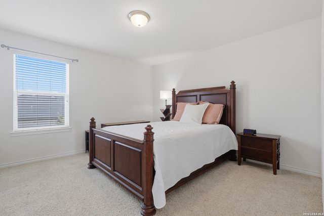 318 COLONIAL BLF, Universal City, TX 78148
