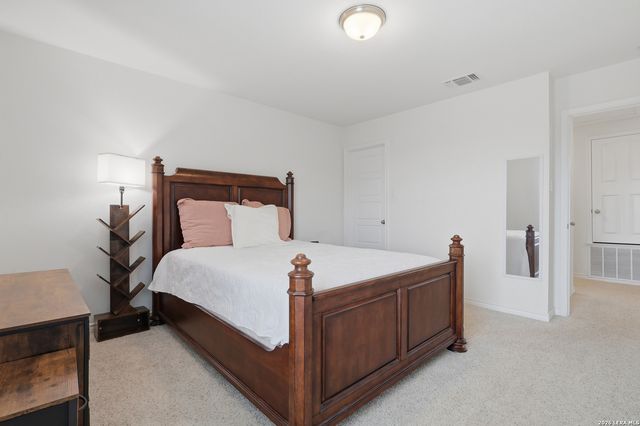 318 COLONIAL BLF, Universal City, TX 78148