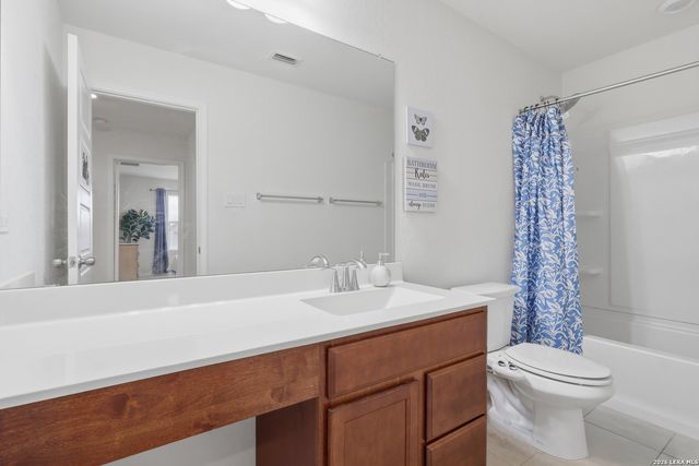 318 COLONIAL BLF, Universal City, TX 78148