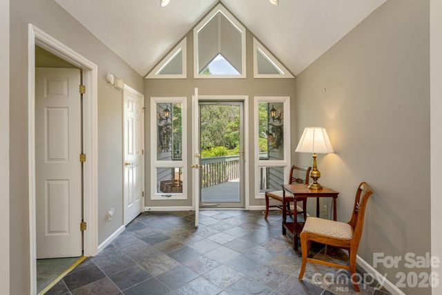 129 FOREST VIEW Drive, Flat Rock, NC 28731