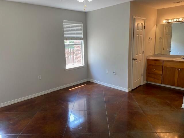 98 Parkwood Dr., Hattiesburg, MS 39402