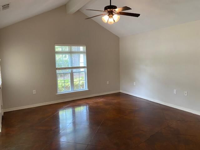 98 Parkwood Dr., Hattiesburg, MS 39402