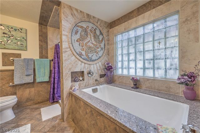 8020 La Cienega Street, Las Vegas, NV 89123