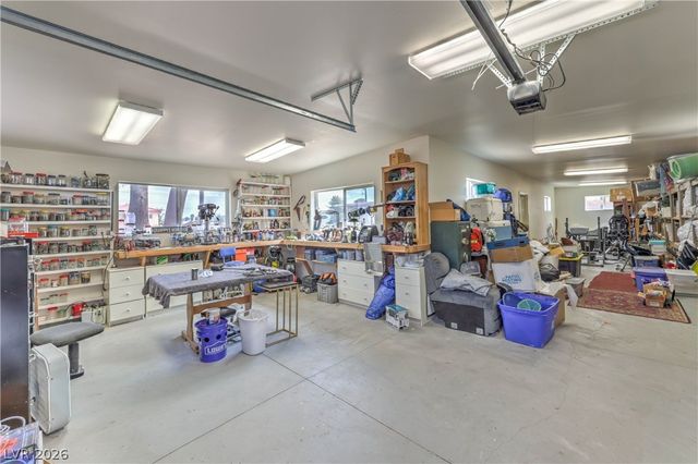 8020 La Cienega Street, Las Vegas, NV 89123