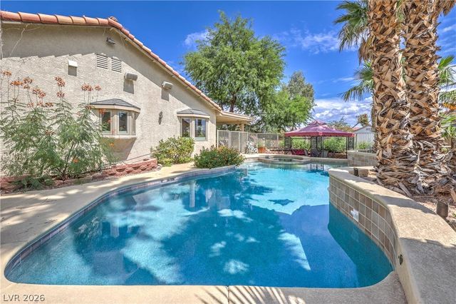 8020 La Cienega Street, Las Vegas, NV 89123